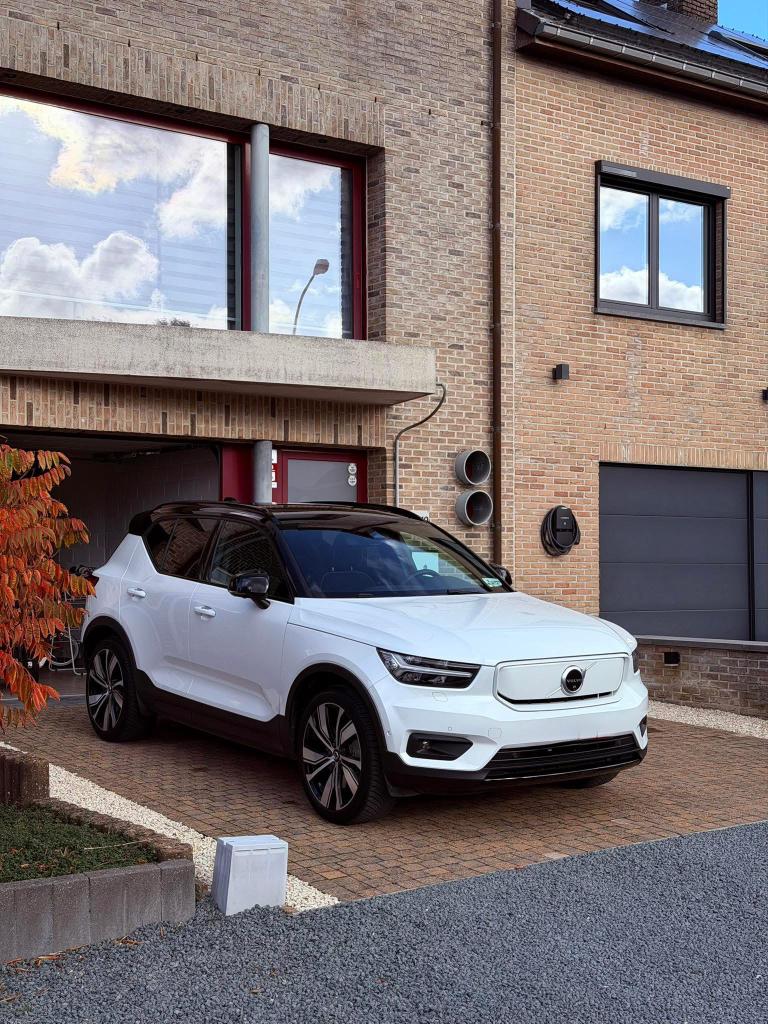 Elektrisch volvo xc40, Auto's, Volvo, Automaat, Alcantara, Wit, Elektrisch