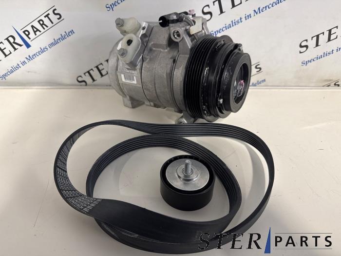 Pompe clim d'un Mercedes Sprinter, Autos : Pièces & Accessoires, Autres pièces automobiles, Mercedes-Benz, Utilisé, 3 mois de garantie