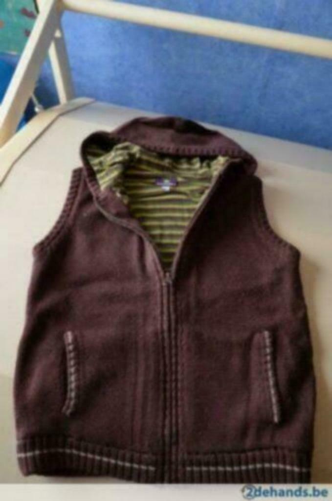 Body warmer taille 122, Garçon ou Fille, Enlèvement ou Envoi, Pull ou Veste, Comme neuf