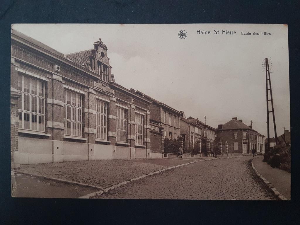 Carte postale Haine Saint-Pierre Ecole des Filles, Collections, Cartes postales | Belgique, Enlèvement ou Envoi, 1920 à 1940, Non affranchie