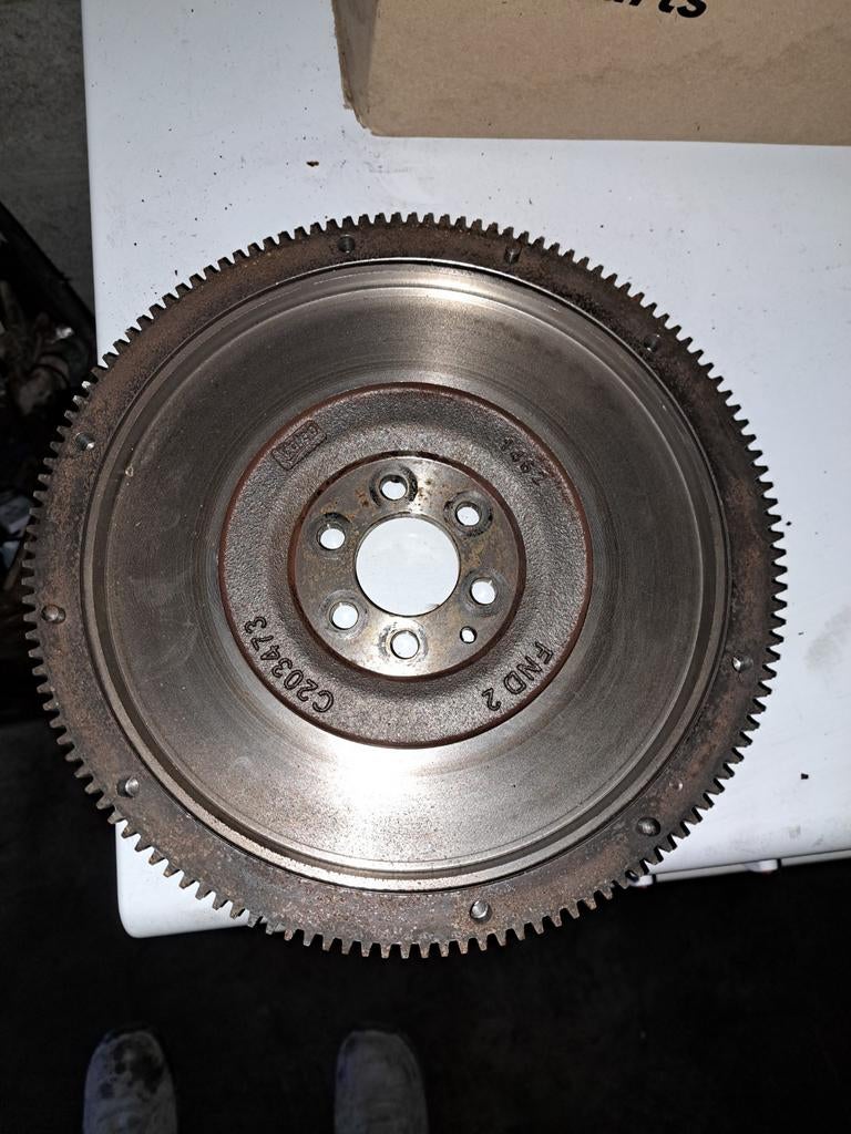 Volant moteur monomasse  valeo golf 5 tdi 105, Enlèvement