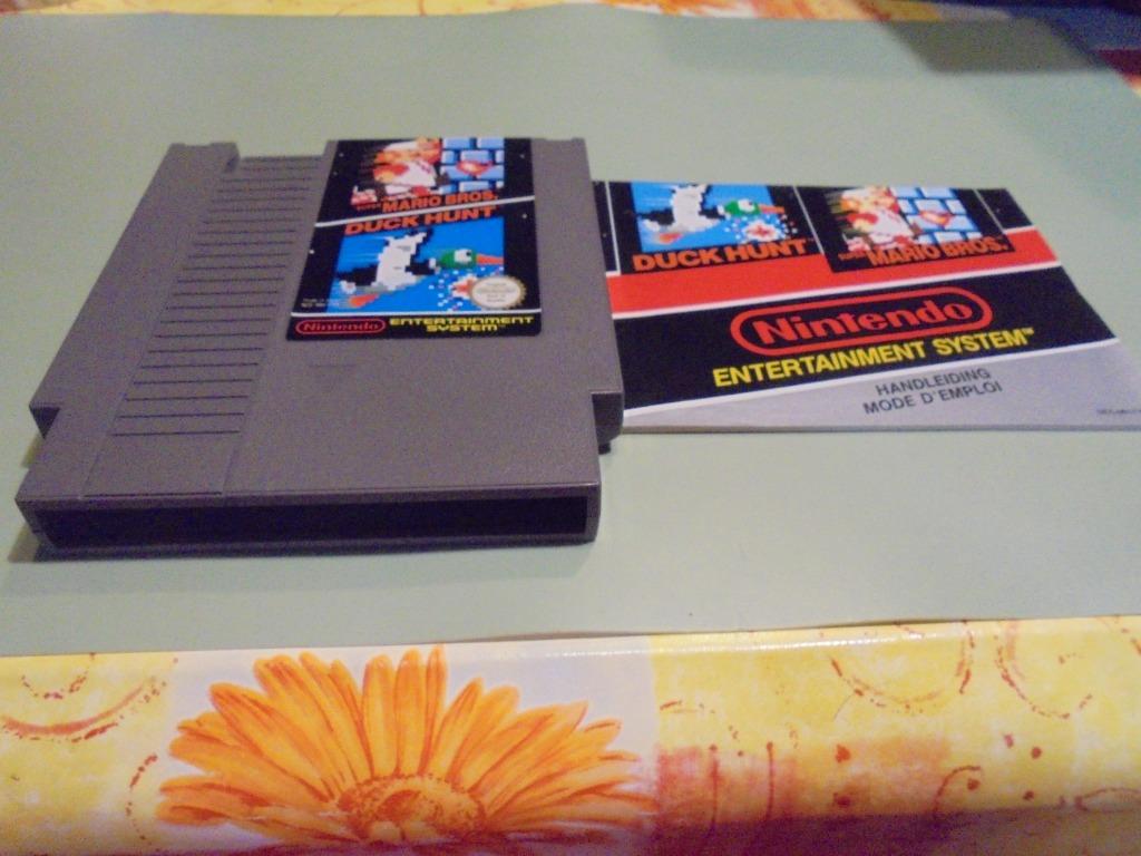 Nintendo NES Mario Bros/Duck Hunt + handleiding, Games en Spelcomputers, Games | Nintendo NES, Gebruikt, Ophalen of Verzenden
