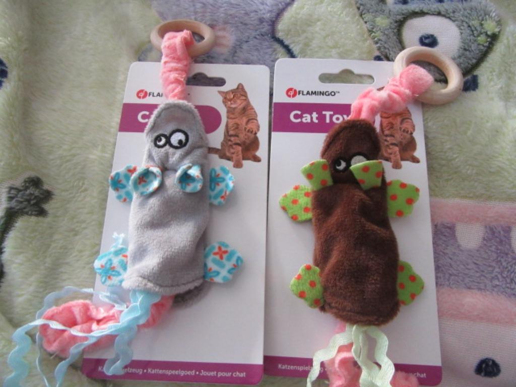2 stuks kattenspeelgoed - nieuw - Flamingo, Animaux & Accessoires, Jouets pour chats, Enlèvement ou Envoi, Neuf, Souris de jeu