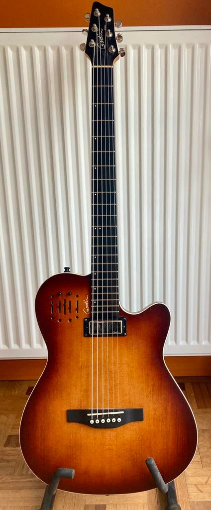 Godin A6 Ultra Baritone (echange), Musique & Instruments, Enlèvement, Comme neuf