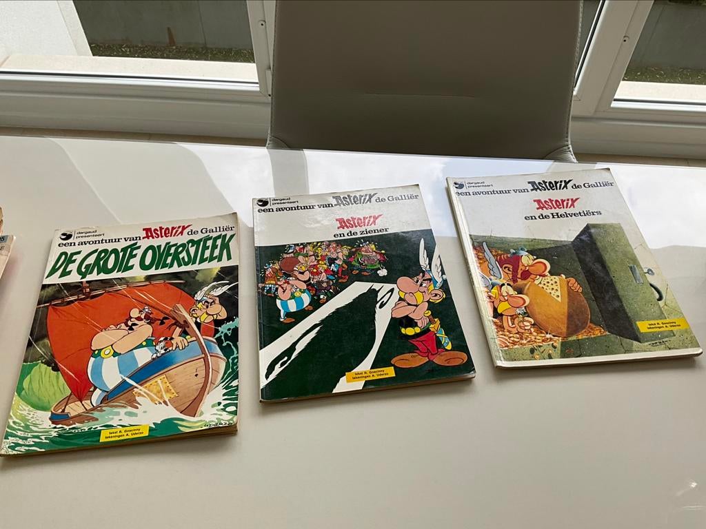 3 strip’s van Asterix   Avontuur van Asterix de Galliër, Boeken, Ophalen of Verzenden, Zo goed als nieuw