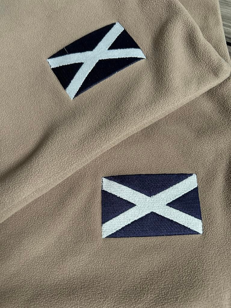Set van 2 beige fleece kussenslopen  zacht & cozy – 44x44cm, Ophalen of Verzenden, Zo goed als nieuw, Beige