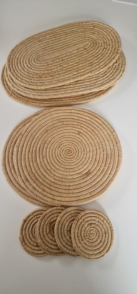 Placemats rotan van Madagascar,9,nieuw rond,ovaal,, Ophalen of Verzenden