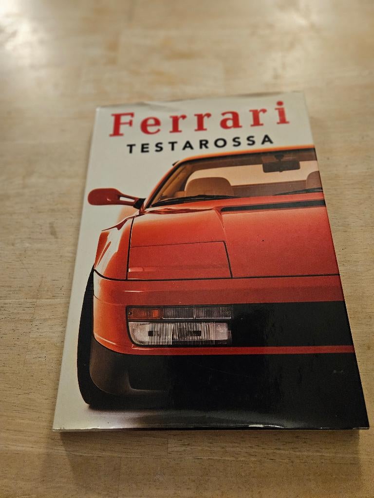 Boek Ferrari Testarossa 160blz, Boeken, Auto's | Boeken, Gelezen, Brian laban, Ophalen of Verzenden, Ferrari