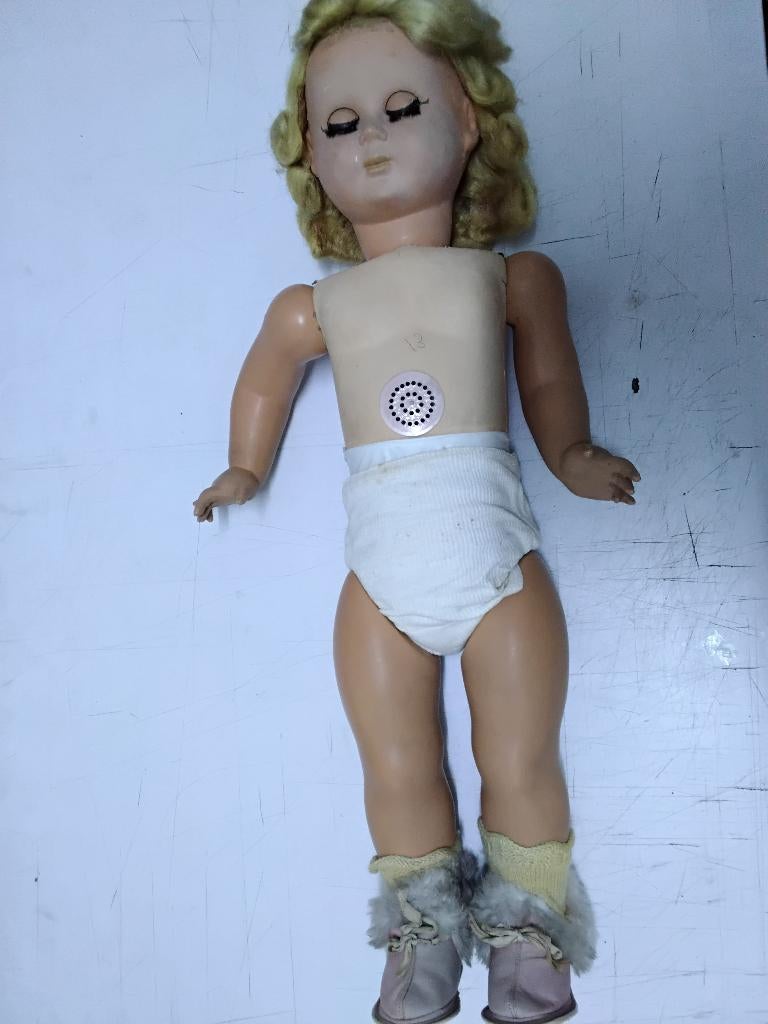 LEVIA MILANO vintage pop uit 1950, Verzamelen, Poppen, Ophalen, Gebruikt, Pop