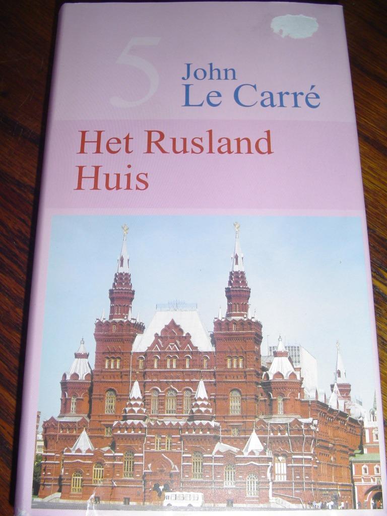 Het Rusland Huis - John Le Carré, Boeken, Ophalen of Verzenden, Gelezen