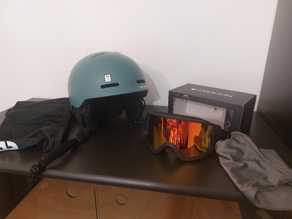 Casque de ski Salomon et lunettes de ski Dragon, Sports & Fitness, Enlèvement ou Envoi, Autres types, Ski, Salomon
