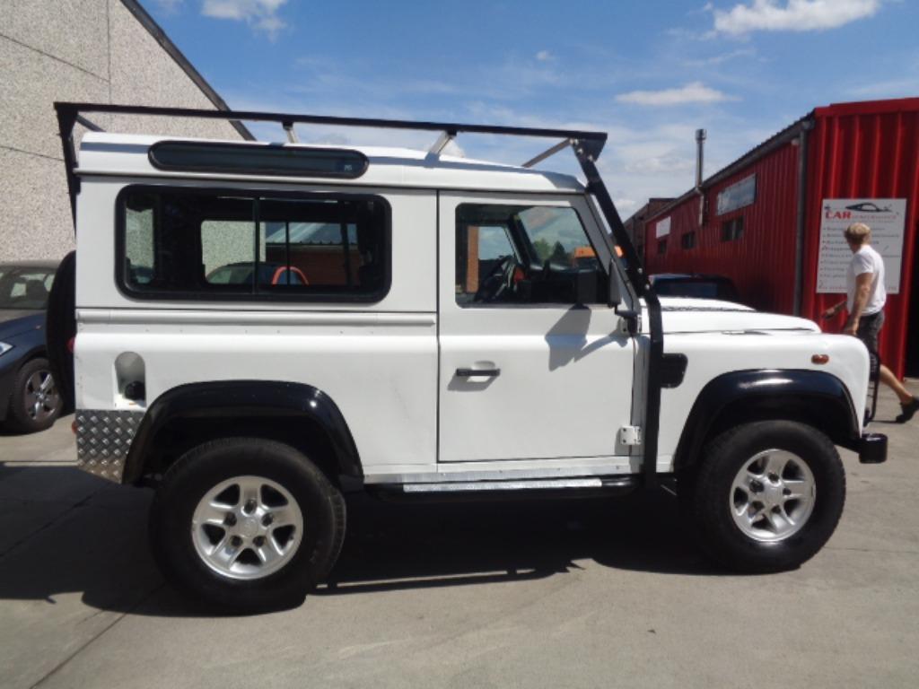 LAND ROVER DEFENDER 2.2 DIESEL 6VIT EURO5 26950 NERO EXPORT, 90 kW, Zwart, 4 cilinders, Wit