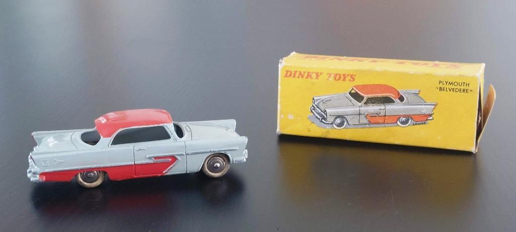 Dinky Toys France Plymouth Belvedere + boite, Enlèvement ou Envoi, Voiture, Dinky Toys