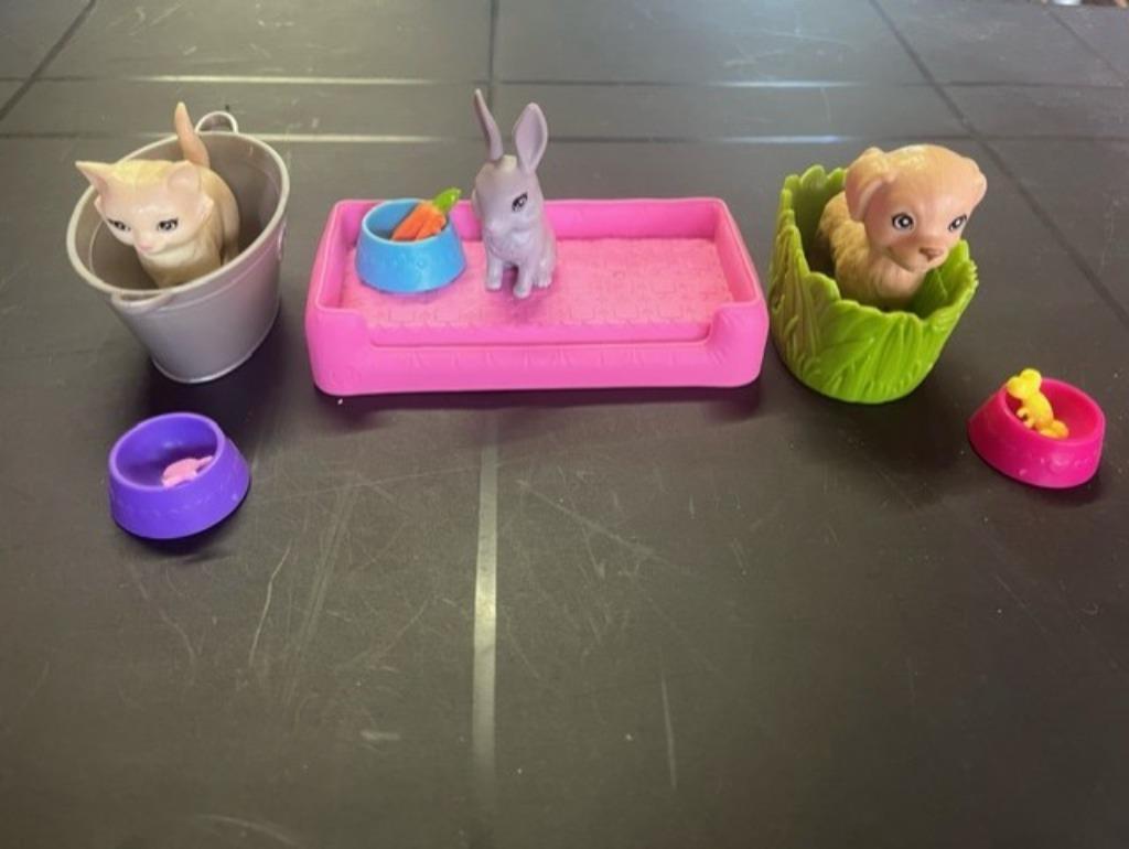 Barbie met 3 dieren om te wassen, Kinderen en Baby's, Ophalen, Zo goed als nieuw, Barbie