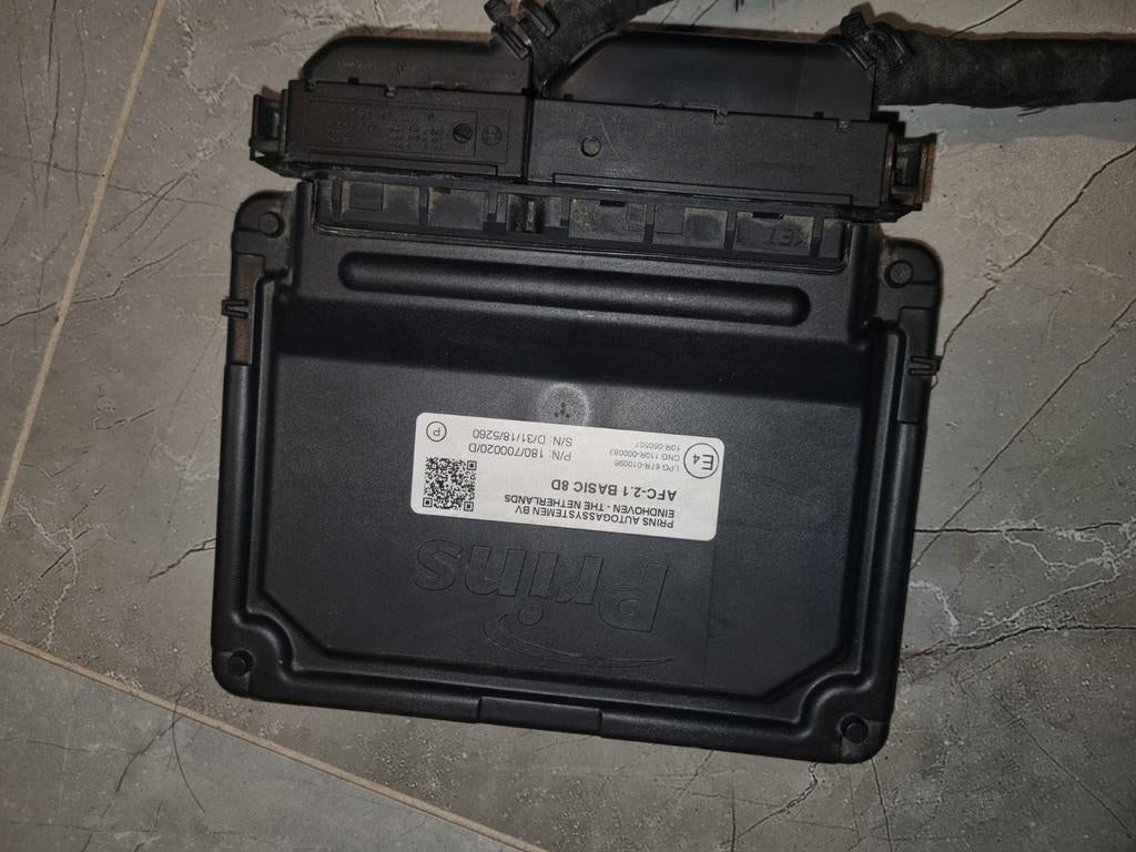 PRINS 8cylinder LPG en of CNG injectie systeem, Ophalen