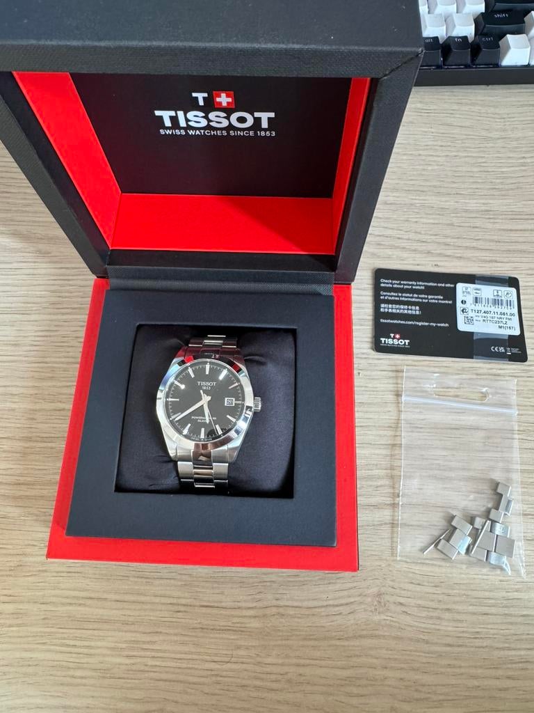Tissot Gentleman Powermatic 80 Silicium - Zwarte dial - 2025, Handtassen en Accessoires, Horloges | Heren, Staal, Staal, Polshorloge