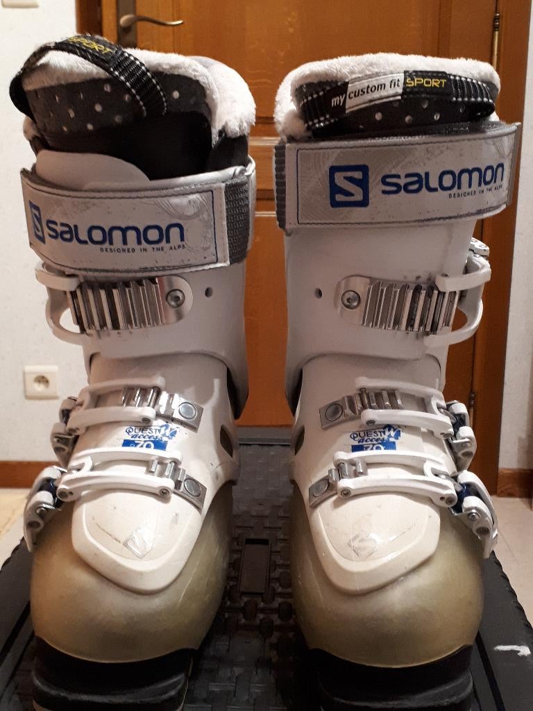 Chaussures de ski Salomon pour femme taille 24, Sports & Fitness, Ski & Ski de fond, Comme neuf, Chaussures, Salomon, Enlèvement