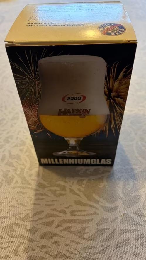 Hapkin millennium glas, Ophalen, Nieuw, Bierglas