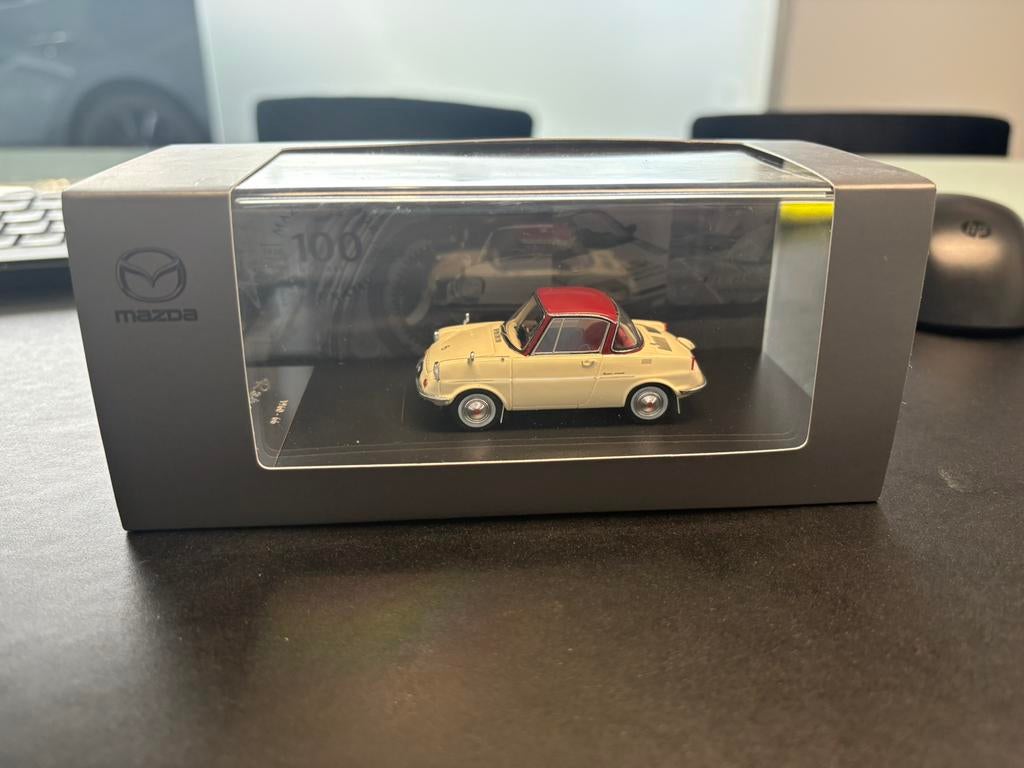 Mazda Cosmo 100 jarige editie, Ophalen, Nieuw, Auto