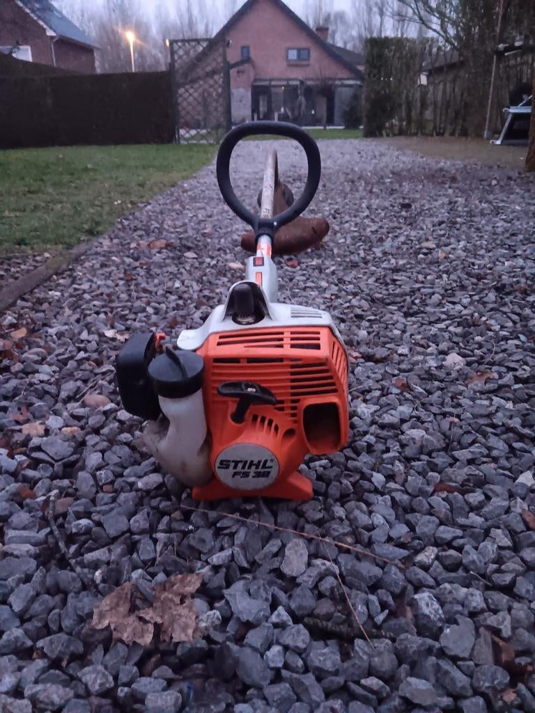 Stihl kantenmaaier, Tuin en Terras, Ophalen of Verzenden, Benzine
