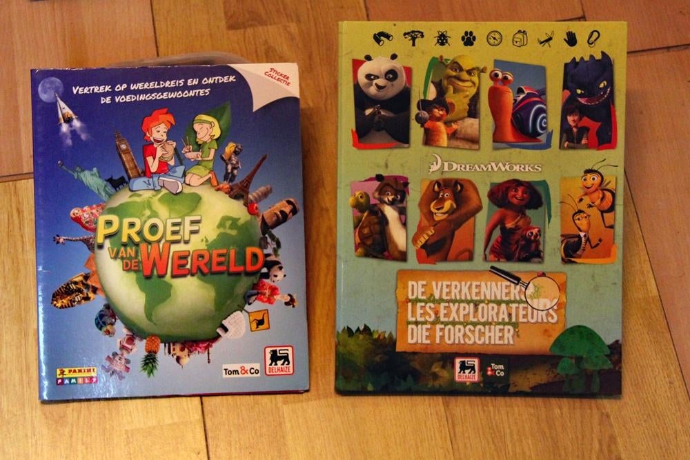 kaartjes- albums van Delhaize, Verzamelen, Ophalen