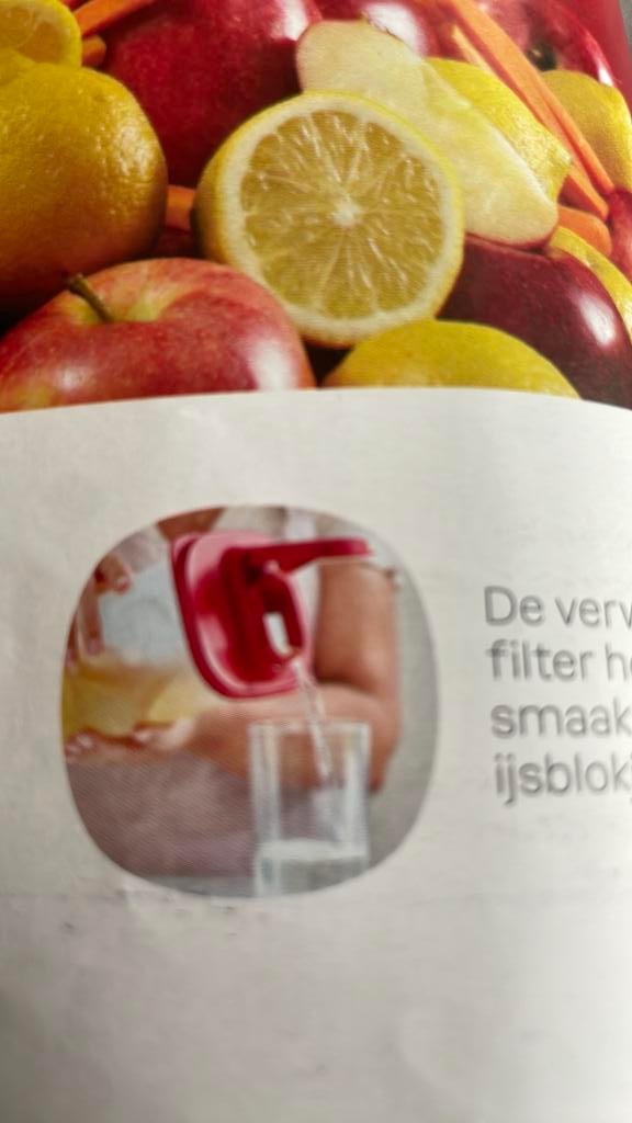 Carafe 2 l, Neuf, Rouge, Info@tupperware.fr, Tuperware
