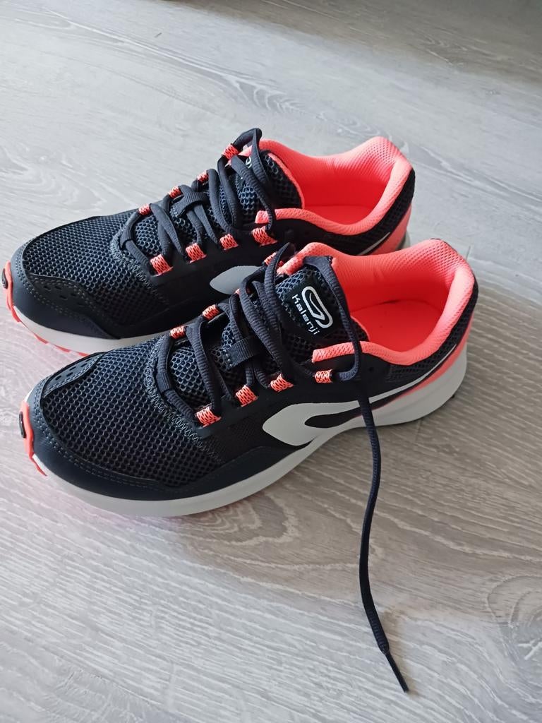 Nieuwe dames loopschoenen, maat 40, Ophalen of Verzenden, Nieuw