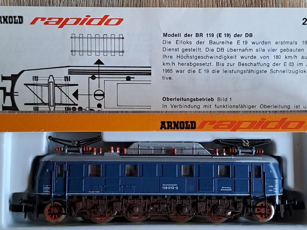 Arnold rapido schaal N Duitse br119 verlichting en ovp, Ophalen of Verzenden, Zo goed als nieuw, Locomotief, Arnold