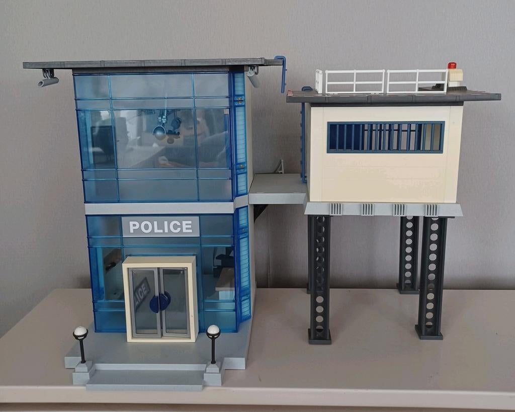 Politiekantoor-helikopters-boot-auto Playmobil, Ophalen, Gebruikt, Complete set