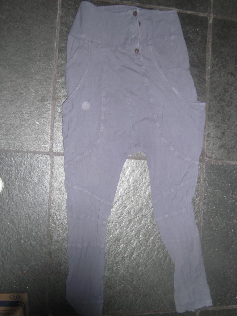broek Céline grijs maat medium dames heren, Kleding | Dames, Céline, Ophalen of Verzenden, Maat 38/40 (M), Grijs