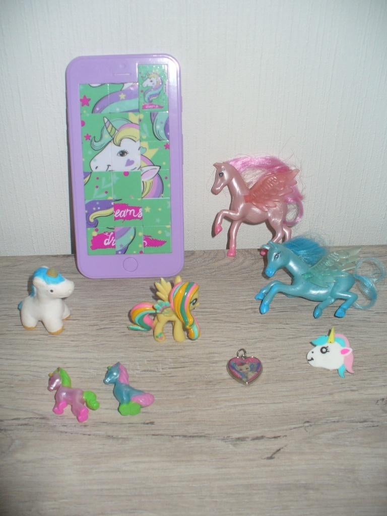 Verschillende speelgoedjes Unicorn, Envoi, Comme neuf