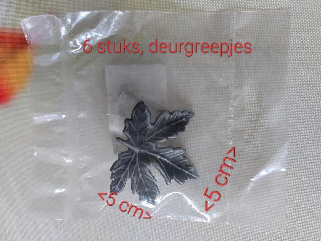 Metalen deurgreepjes, bladvorm. Nieuw, 6 stuks., Ophalen