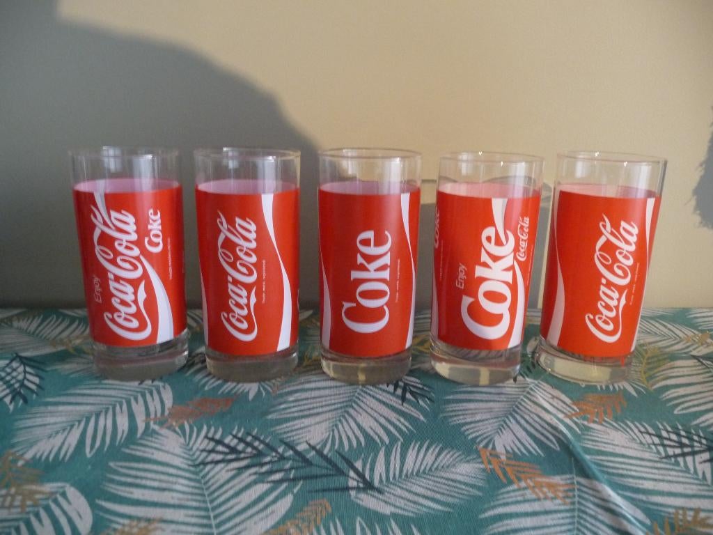 12 Coca Cola glazen, Verzamelen, Ophalen of Verzenden, Zo goed als nieuw, Frisdrankglas