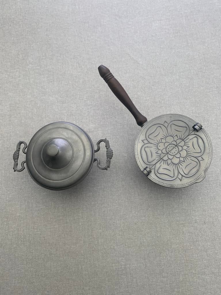 Cendrier et bocal en étain, Enlèvement, Comme neuf