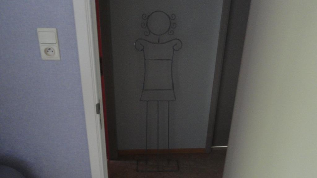 Paspop,kapstok, Ophalen, Zo goed als nieuw, Metaal, Staande kapstok