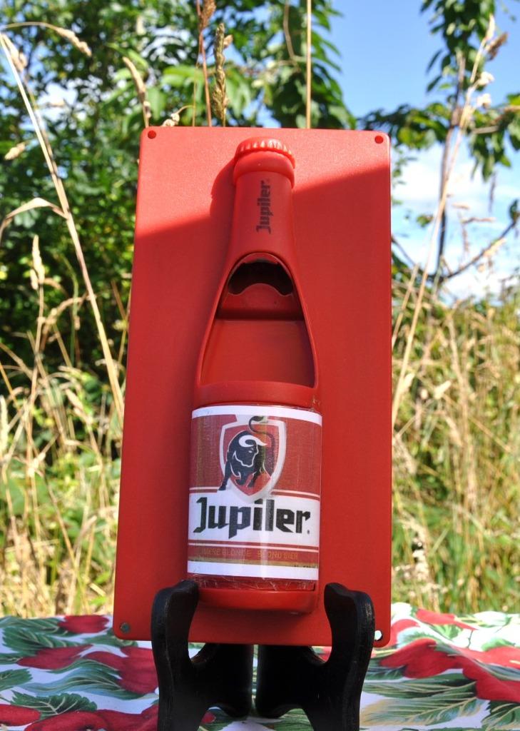 décapsuleur mural et magnétique bouteille jupiler, Ophalen of Verzenden, Gebruikt, Flesopener, Jupiler