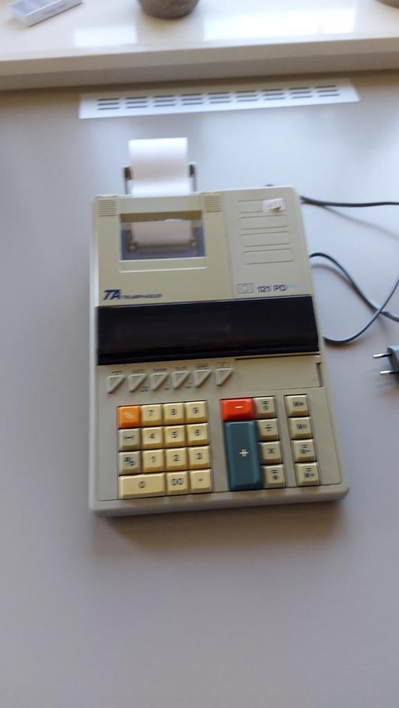 Elektrische rekenmachine triumph-adler, Verzamelen, Ophalen