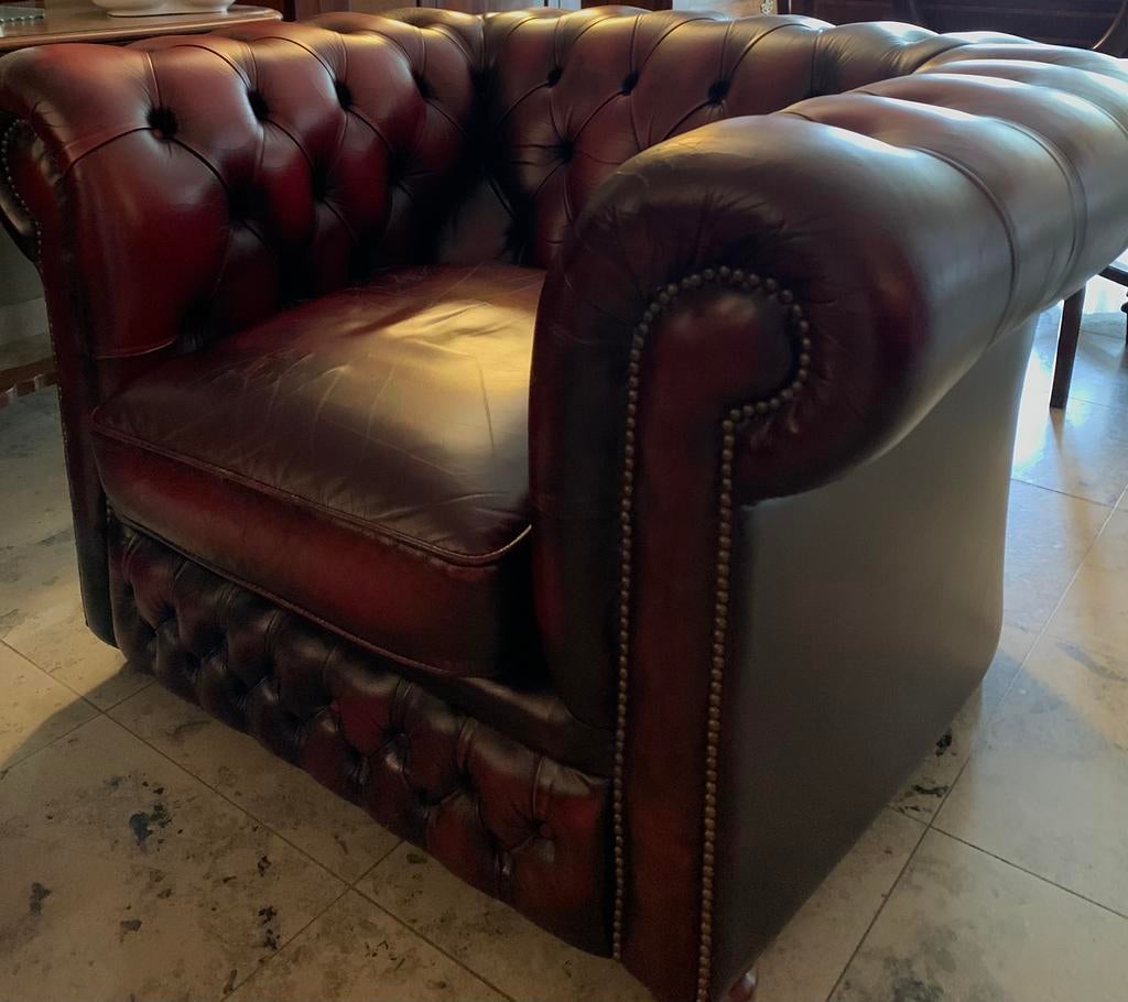 Chesterfield fauteuil, Enlèvement