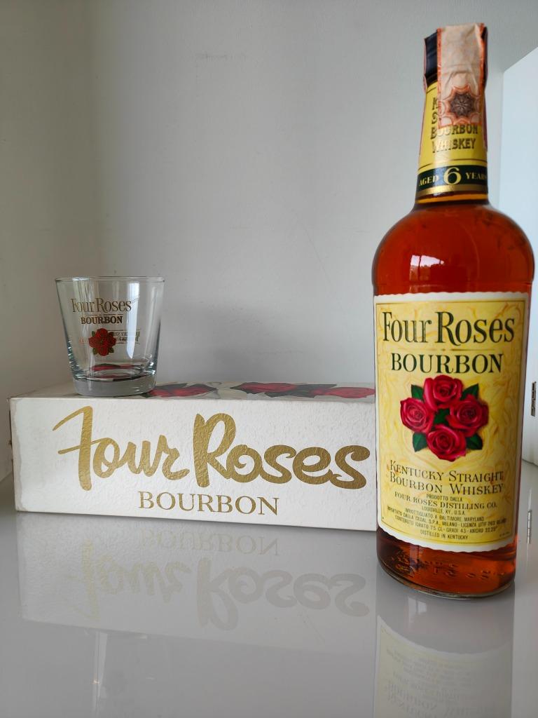 Four Roses 1970 Bottle, 6 years, uniek met box! Bourbon, Overige gebieden, Overige typen, Nieuw, Ophalen of Verzenden