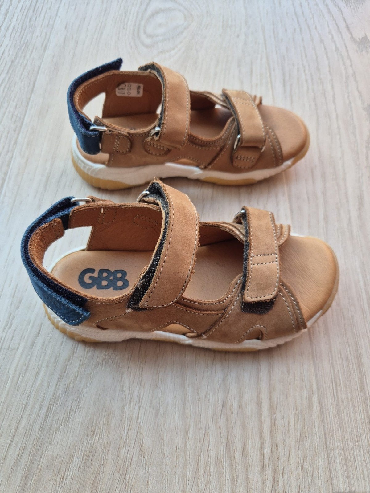 Sandalen maat 27 merk GBB, Kinderen en Baby's, Babykleding | Schoentjes en Sokjes, Ophalen