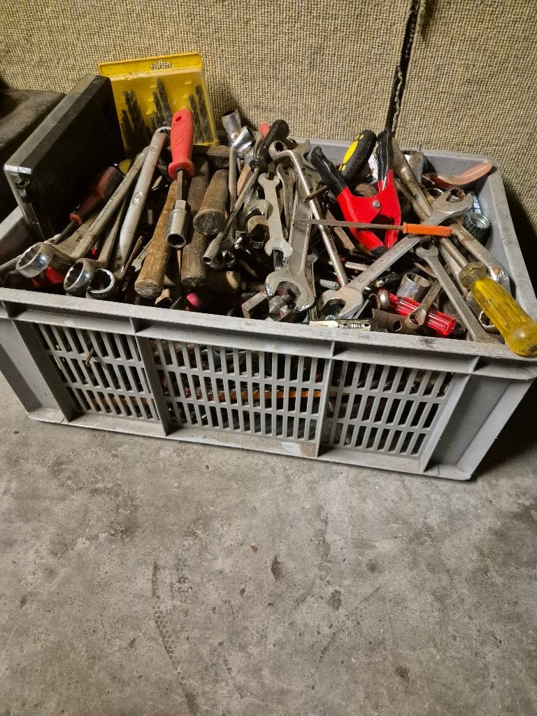 Gereedschap, Enlèvement