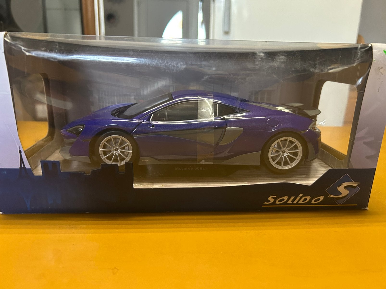 Mclaren 600 lt solido, Hobby en Vrije tijd, Modelauto's | 1:18, Ophalen, Zo goed als nieuw, Solido