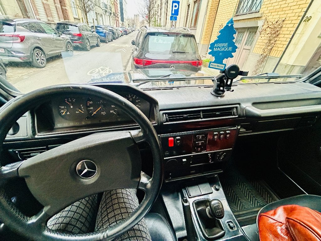 Oldtimer Mercedes G300 diesel, foto 5