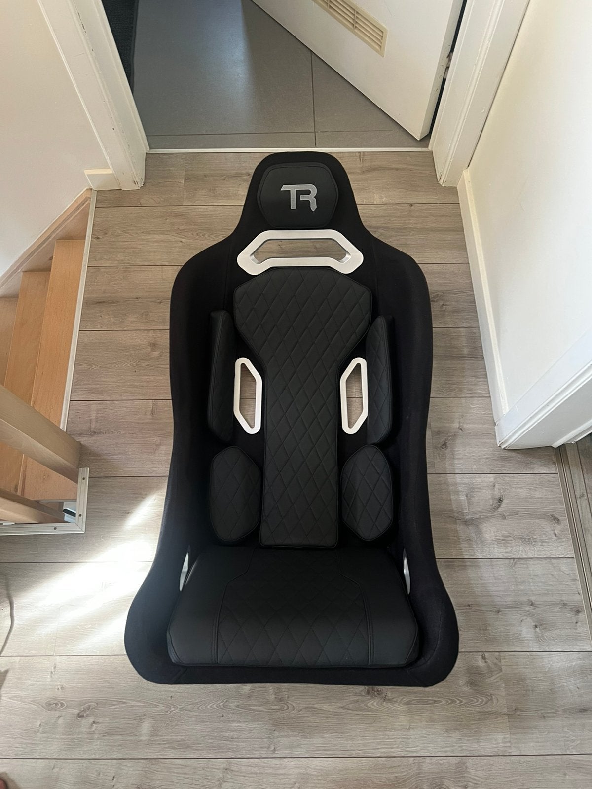 Siège de simulateur de course hybride Trak Racer Formula/GT, Enlèvement, Comme neuf