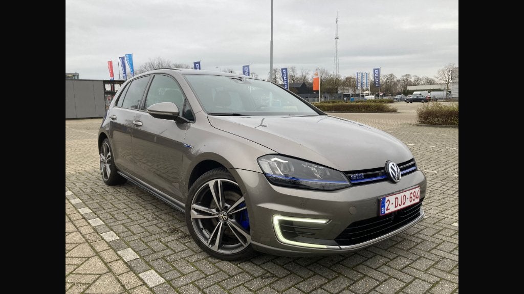 Volkswagen Golf 7 GTE 2015 Automaat Led/panodak/navigatie, Autos, Cuir, Argent ou Gris, Achat, Euro 6