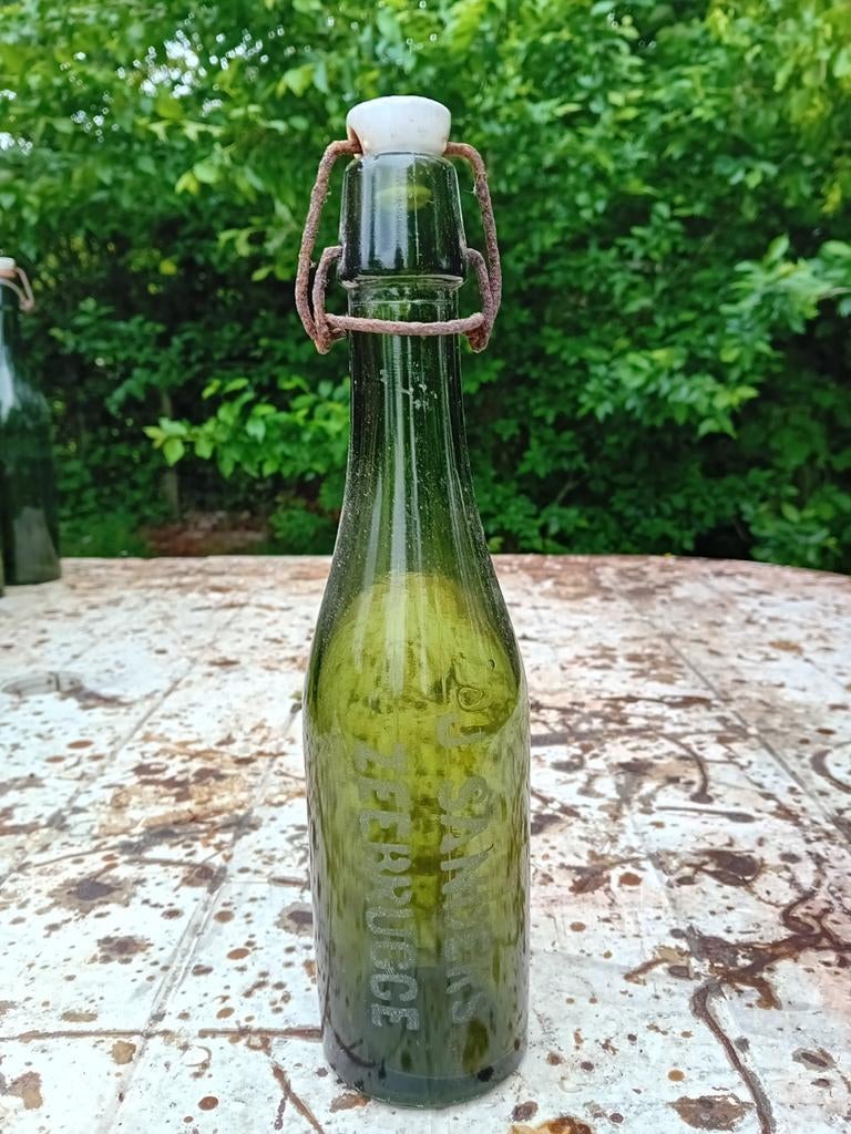 Oude vintage bierfles brouwerij J Sanders Zeebrugge, Ophalen of Verzenden