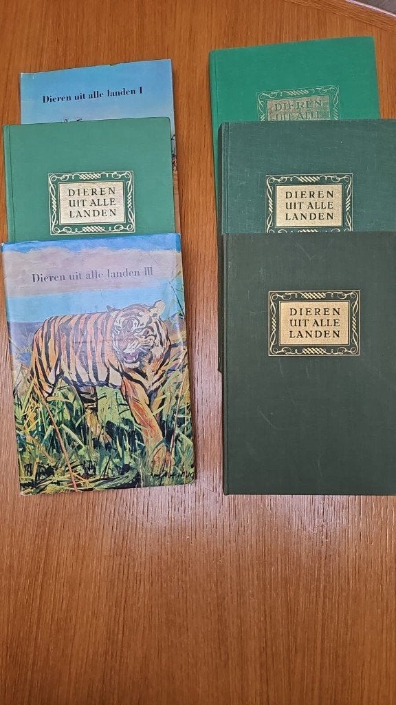Vinted Artis - Historia boeken uitgaven tussen 1944 en 1968, Enlèvement