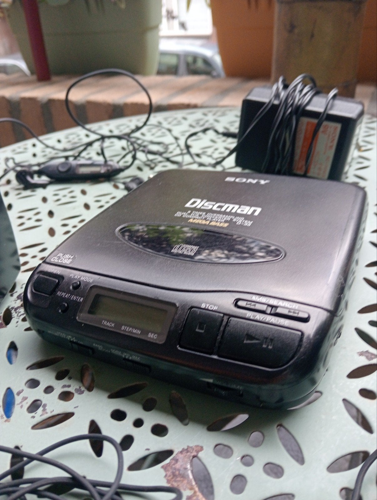 SONY D33 DISCMAN VINTAGE 1991 INC BOXJES  OOK 1991, Audio, Tv en Foto, Walkmans, Discmans en Minidiscspelers, Ophalen of Verzenden