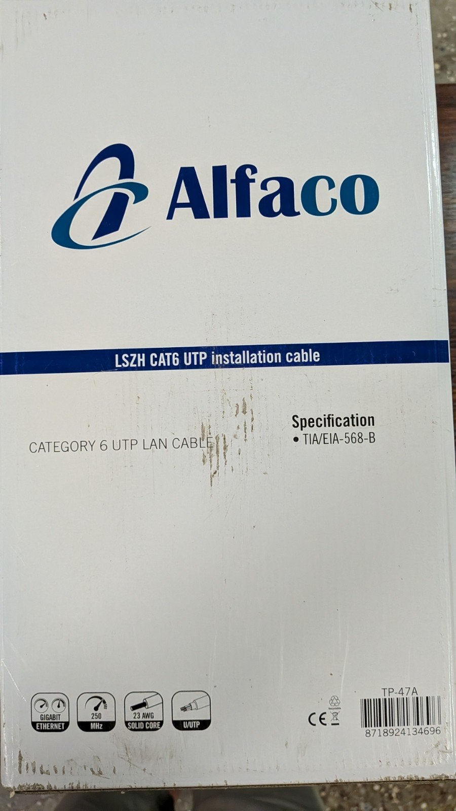 Nieuwe, volle doos Alfaco Cat 6 UTP installatiekabel., Computers en Software, Ophalen, Nieuw