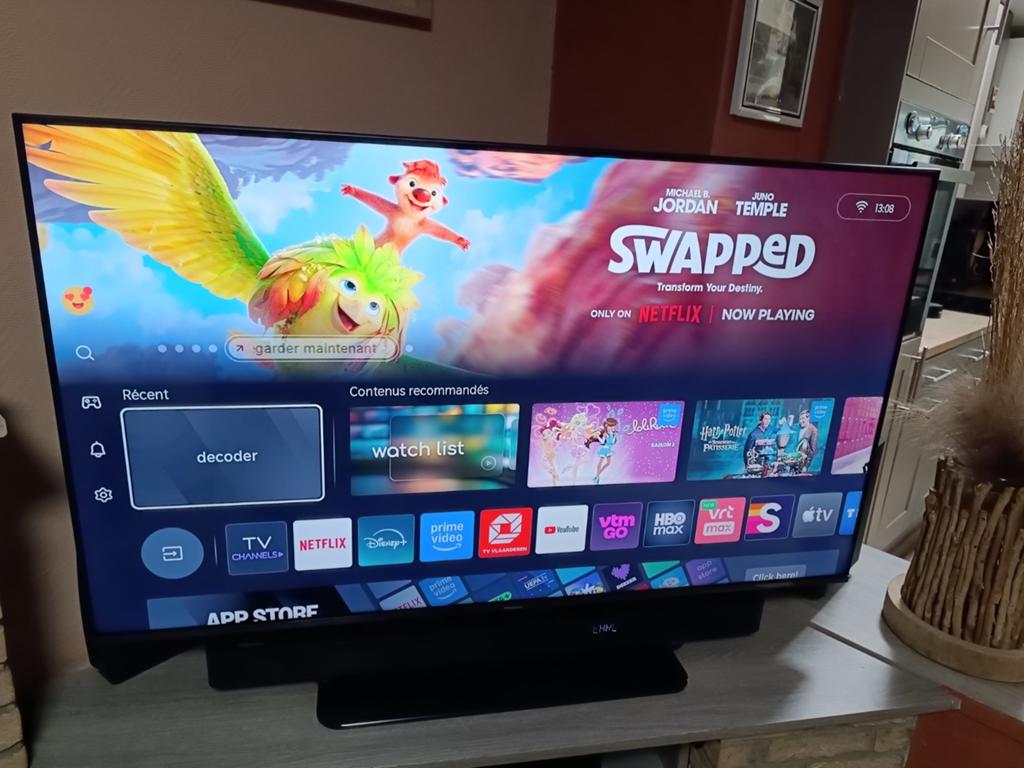 Télévision qled Hisense, Enlèvement, LED
